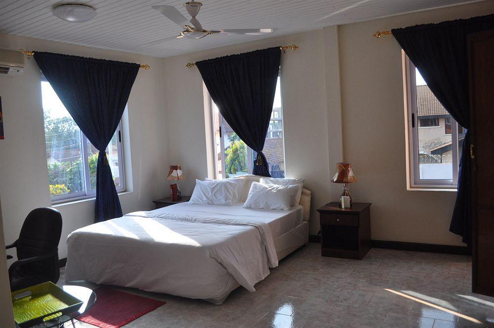 Tribeca Hotel Ghana Accra Exterior photo