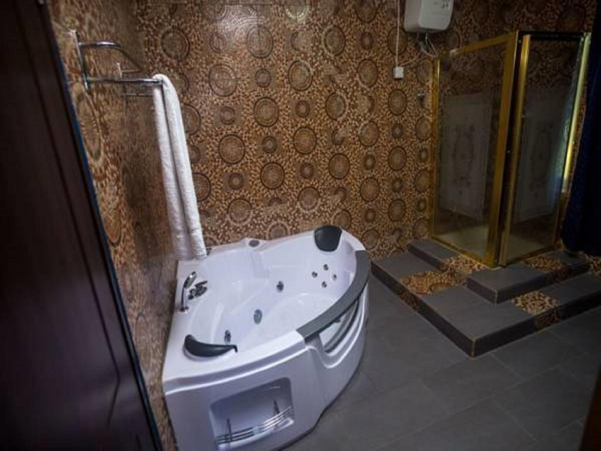 Tribeca Hotel Ghana Accra Exterior photo